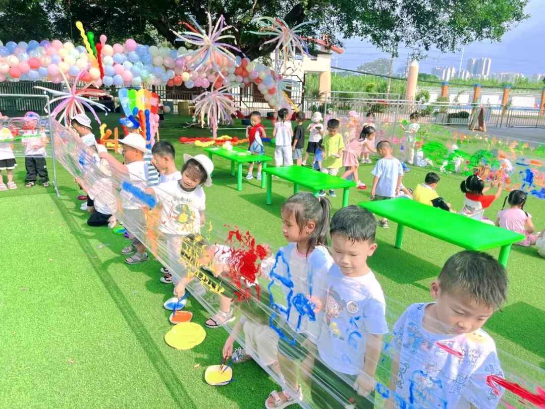 进德中心幼儿园开展趣味活动庆“六一”系列活动.jpg
